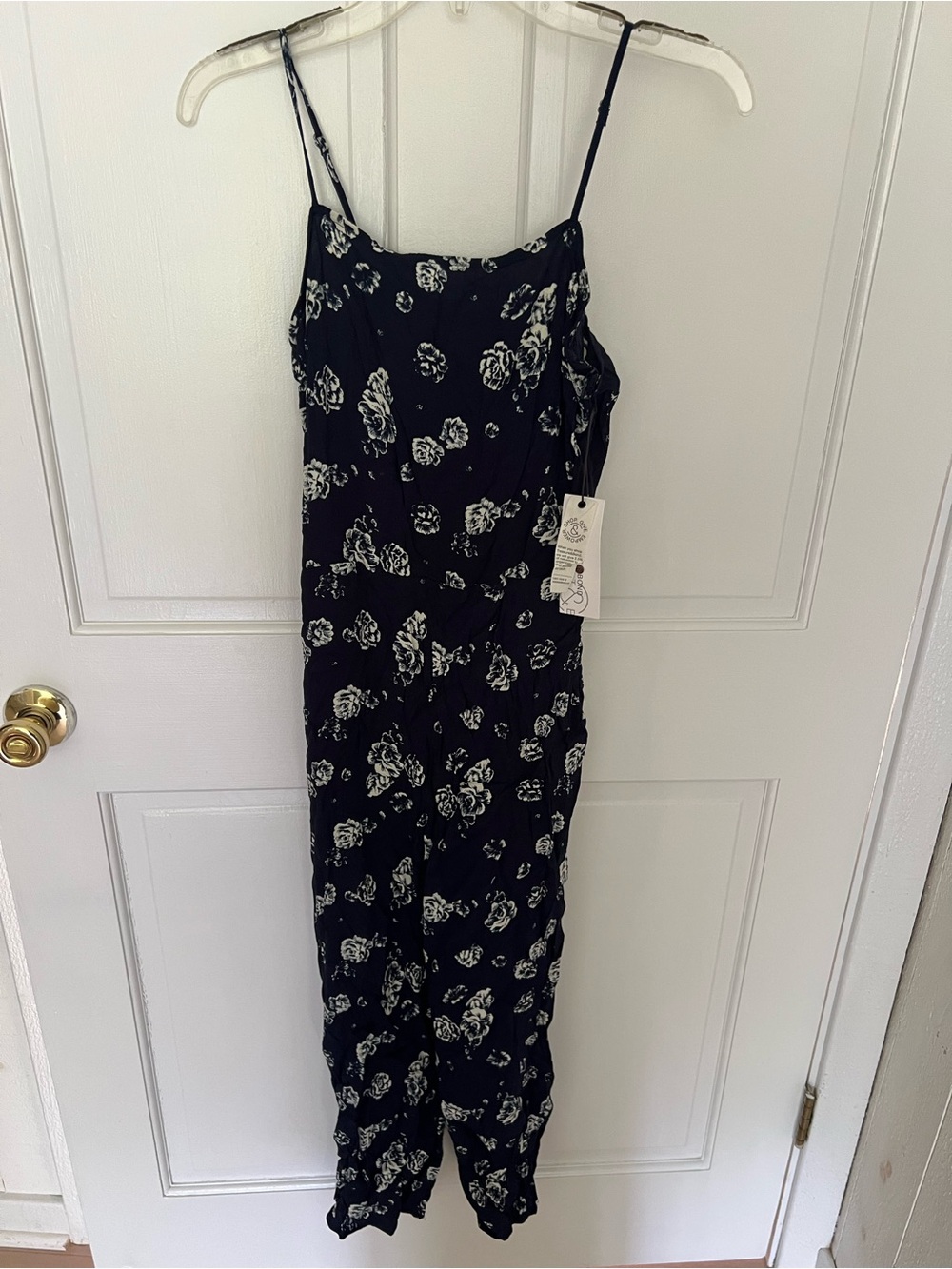 Treasure & Bond Floral Print Adjustable Spaghetti Strap Jumpsuit -Navy/White -S